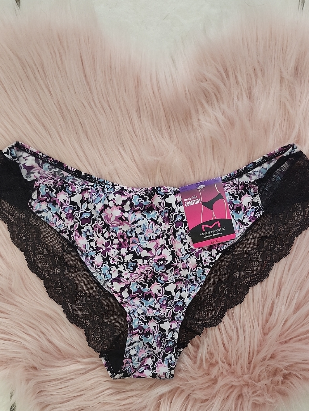 BRAND NEW MAIDENFORM LACE TRIM TANGA PANTIES- 2XL/9